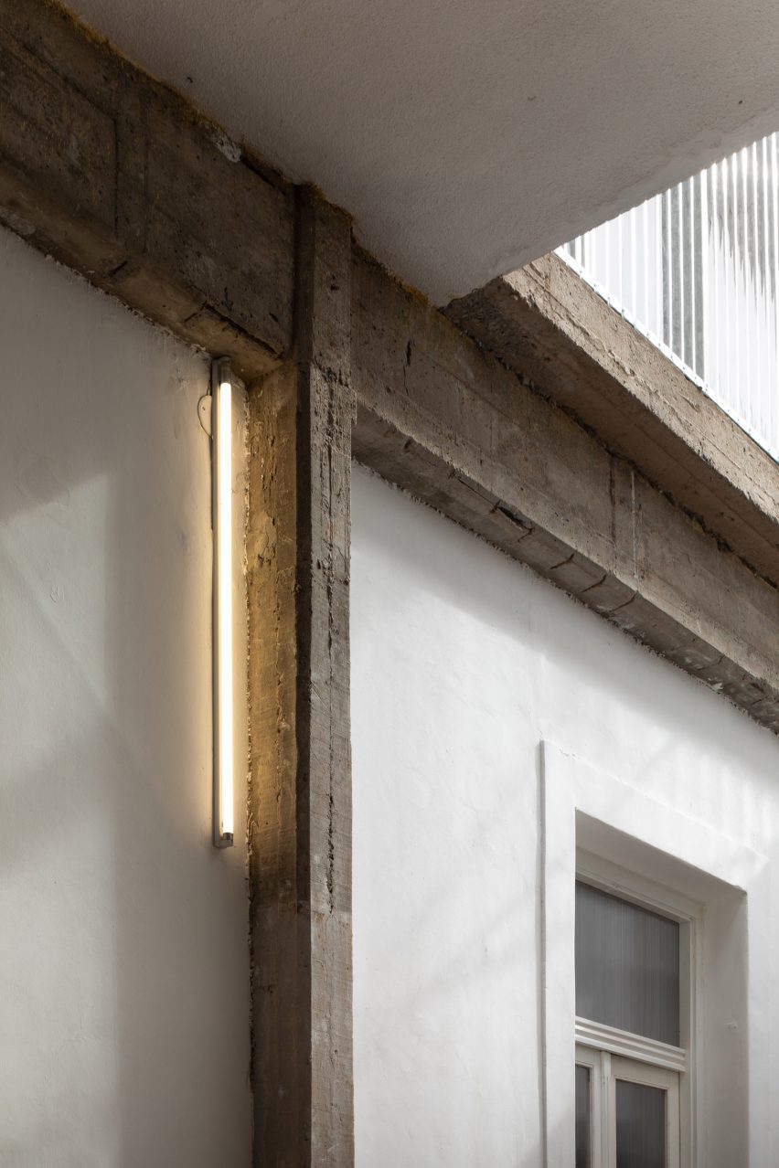 Light detail