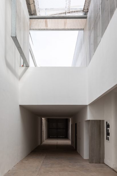 Internal opening
