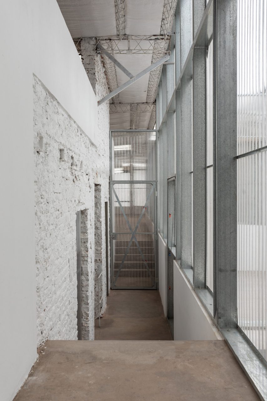 Thin hallway