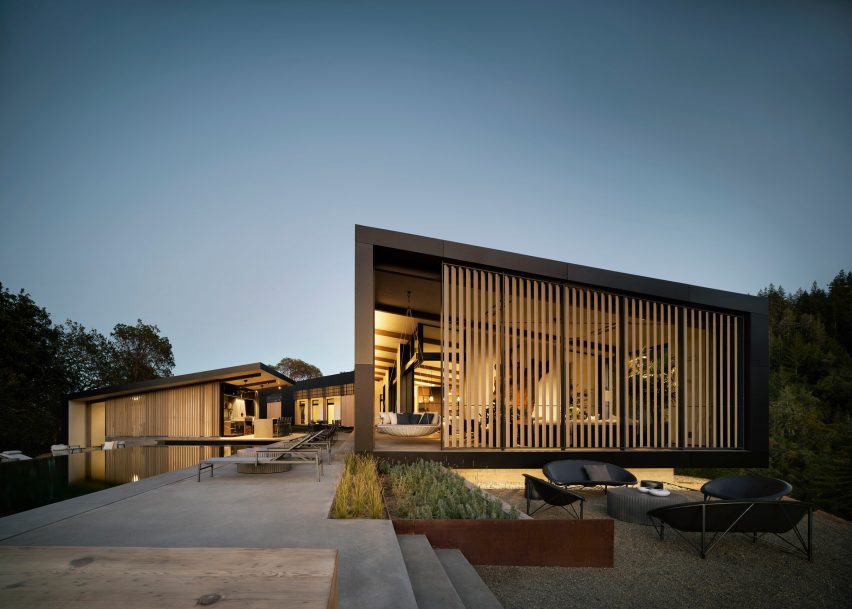 Sonoma County house by Studio VARA