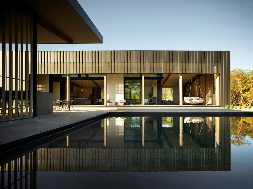 Sonoma County house by Studio VARA