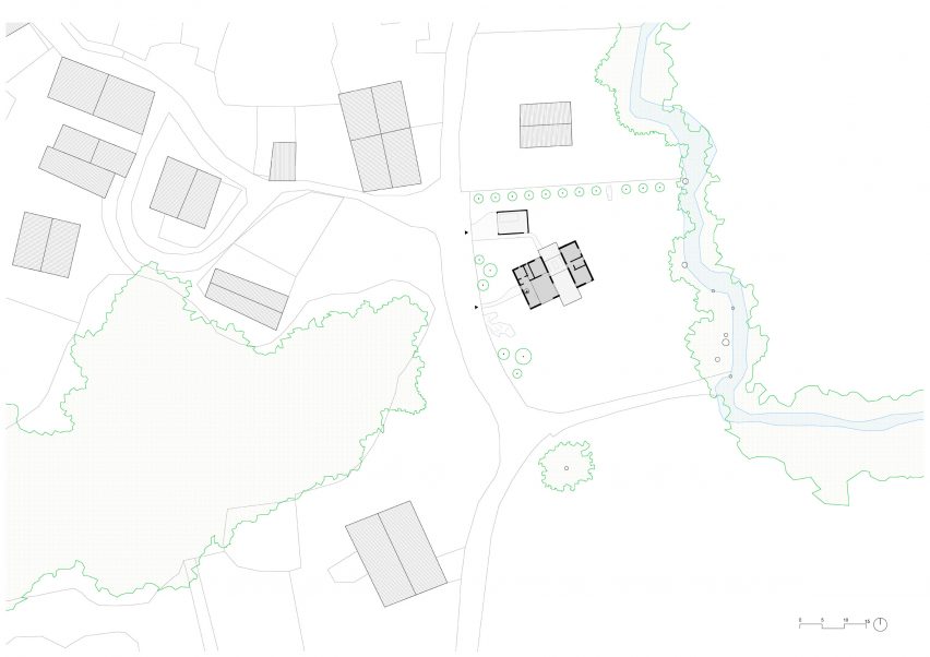 Site plan of The Cork and Wood House by Gurea Arquitectura Cooperativa in Spain