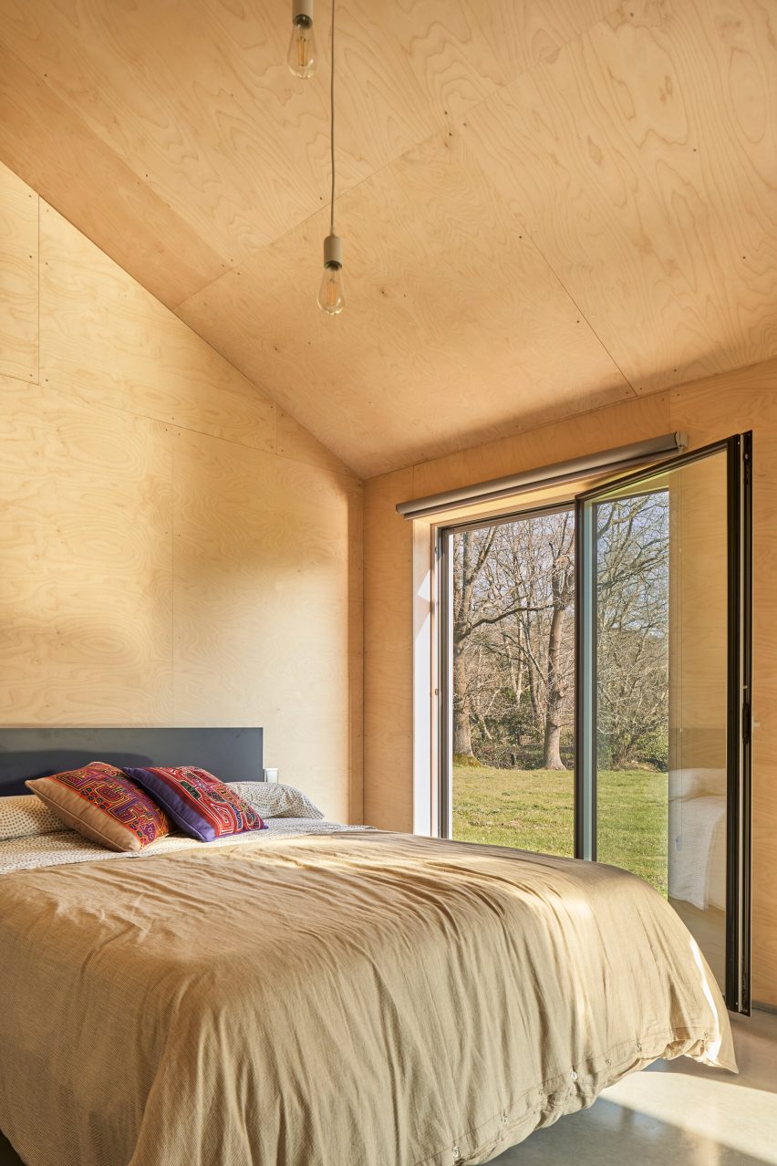 The Cork and Wood House by Gurea Arquitectura Cooperativa in Spain
