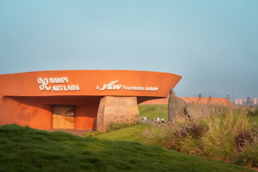 Hampi Arts Lab by Sameep Padora Associates in India