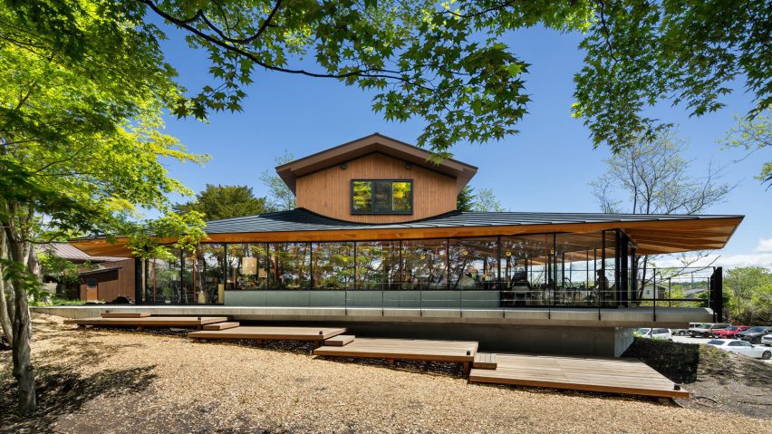 Karuizawa Commongrounds Bookstore by Klein Dytham Architecture