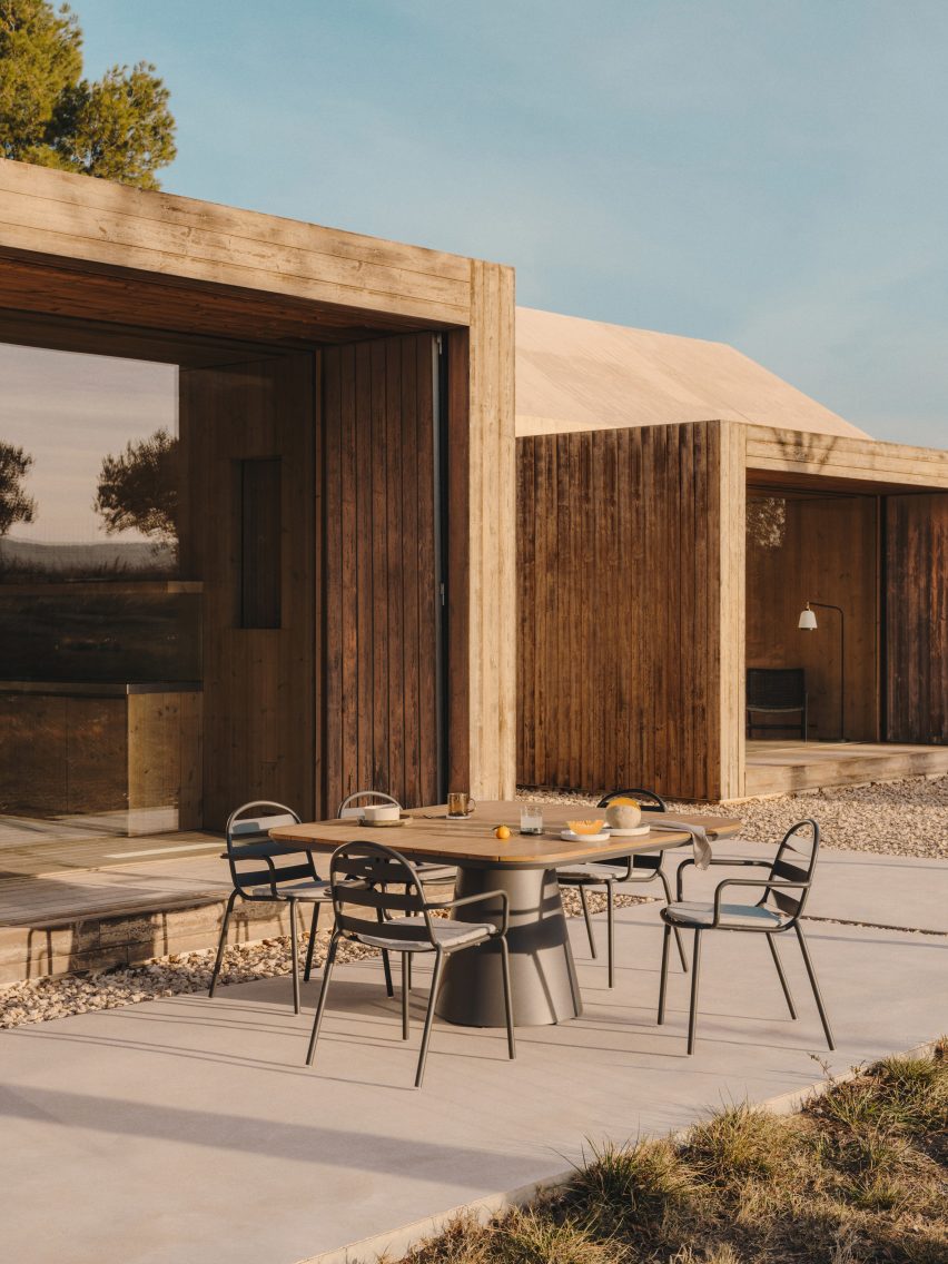 Kave Home outdoor furniture