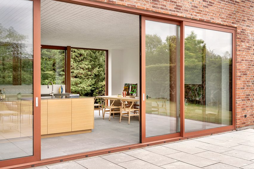 Kildeskovsvej house by Valbæk Brørup Architects