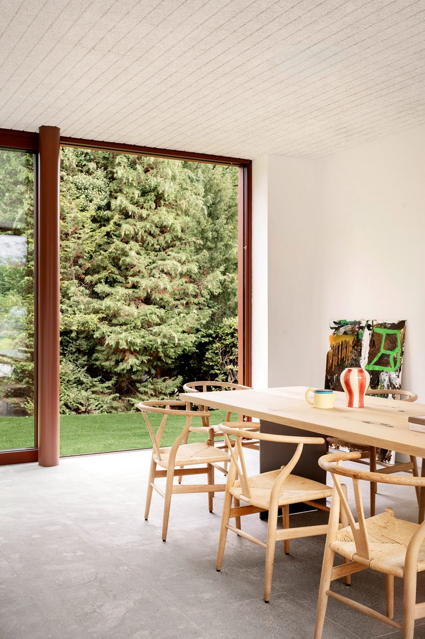 Kildeskovsvej house by Valbæk Brørup Architects