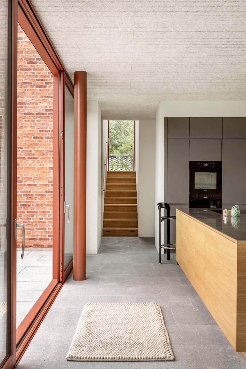 Kildeskovsvej house by Valbæk Brørup Architects