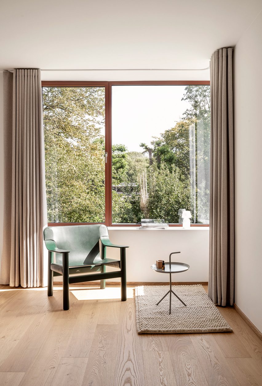 Kildeskovsvej house by Valbæk Brørup Architects
