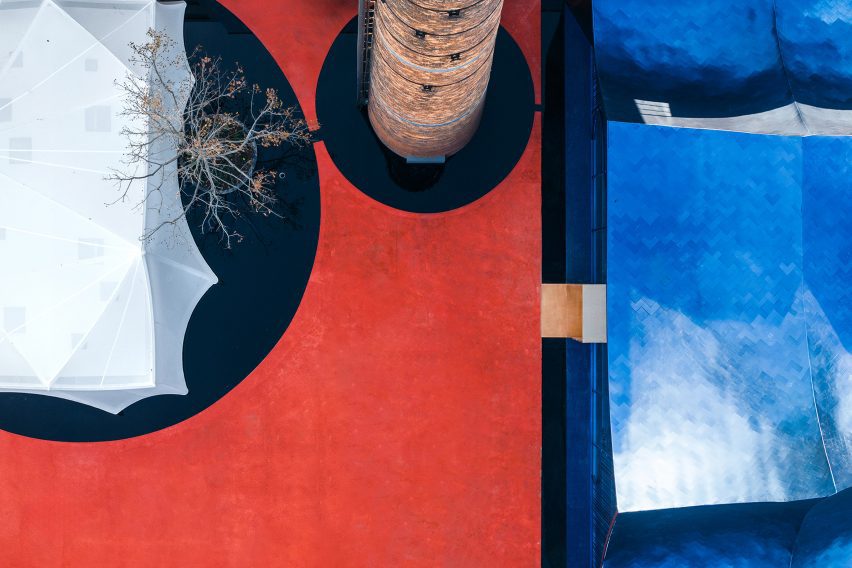 Klein Blue Hills and White Cliff by Wutopia Lab