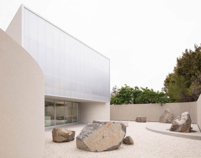 Polycarbonate upper story and rock garden