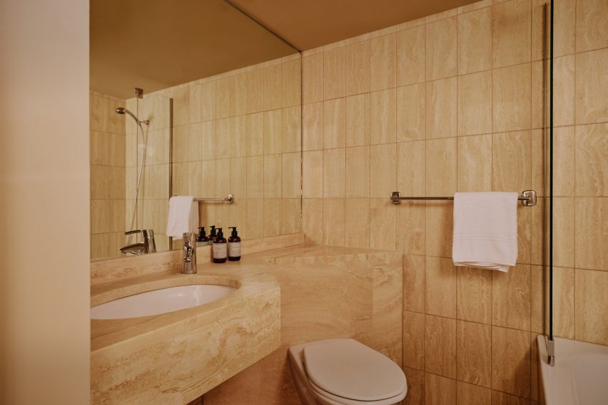 Bathroom inside apartment style studios Locke Hotel by Sella Concept