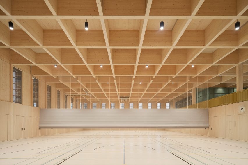 Markolfhalle Markelfingen multipurpose hall by Steimle Architekten
