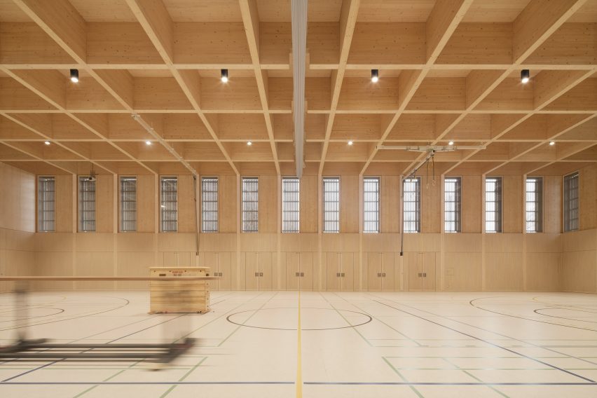 Markolfhalle Markelfingen multipurpose hall by Steimle Architekten