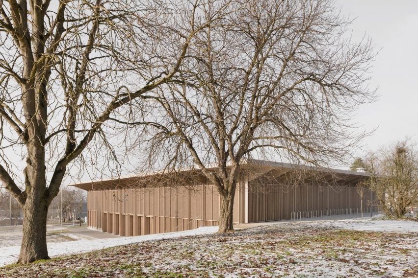 Markolfhalle Markelfingen multipurpose hall by Steimle Architekten