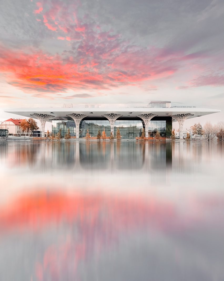Metropolitan Station in Lublin by Tremend