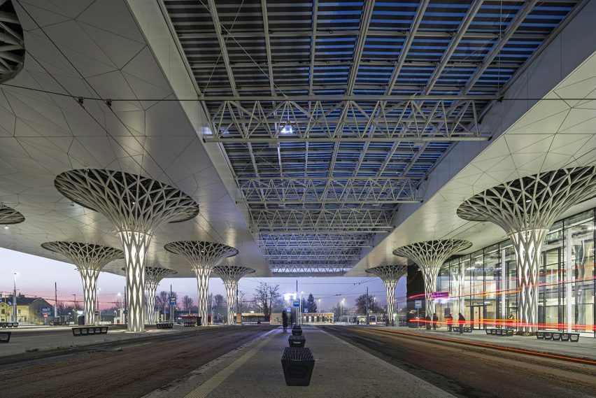 Metropolitan Station in Lublin by Tremend