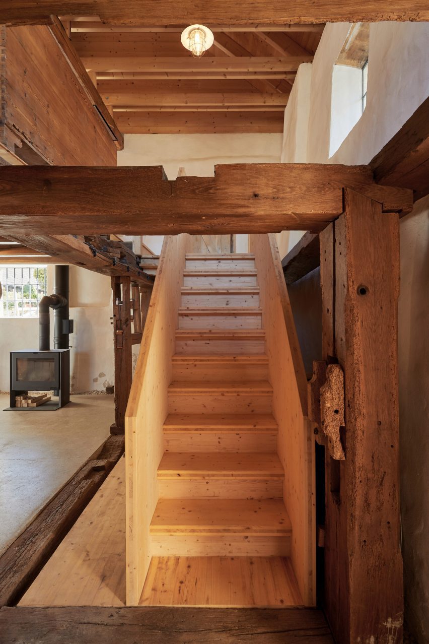 New House with Old Mill by RDTH Architekti