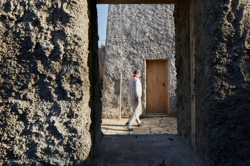 New House with Old Mill by RDTH Architekti