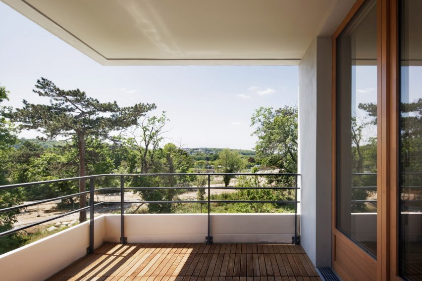 Parc Princesse social housing by SOA Architectes