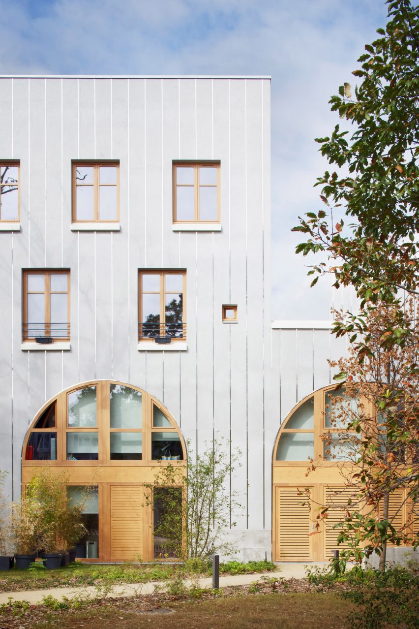 Parc Princesse social housing by SOA Architectes