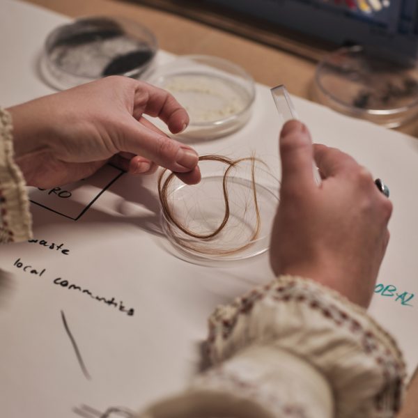 Sanne Visser works with human hair