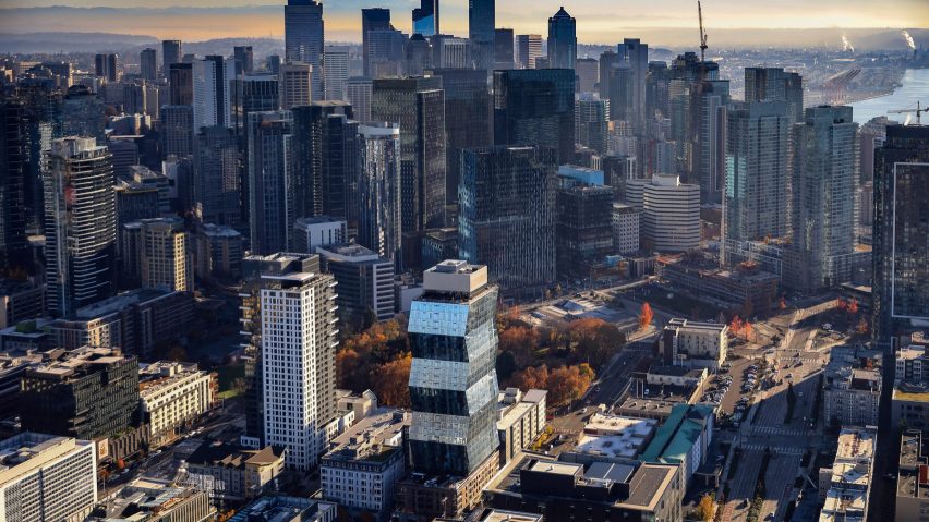 Skyglass seattle by Hewitt