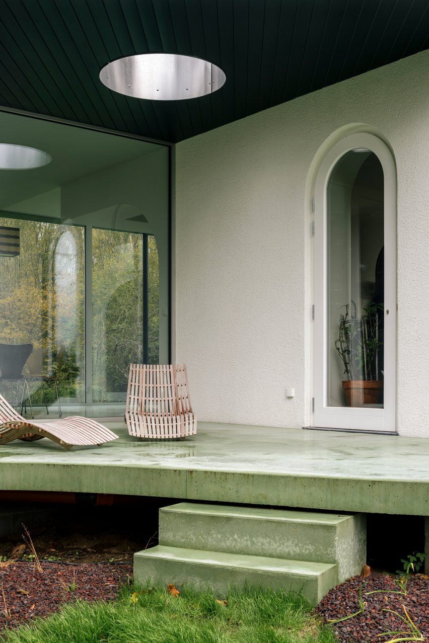 Sofie home extension and renovation in Belgium by Madam Architectuur