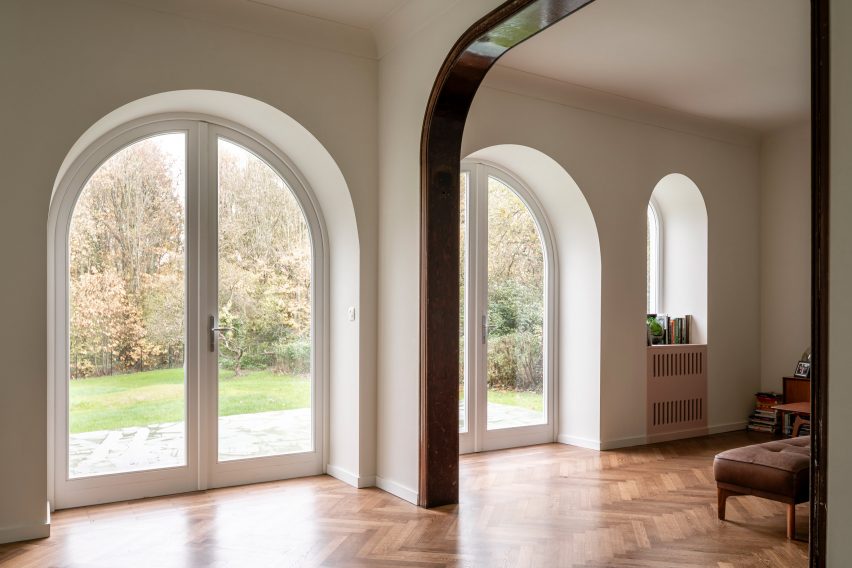 Sofie home extension and renovation in Belgium by Madam Architectuur