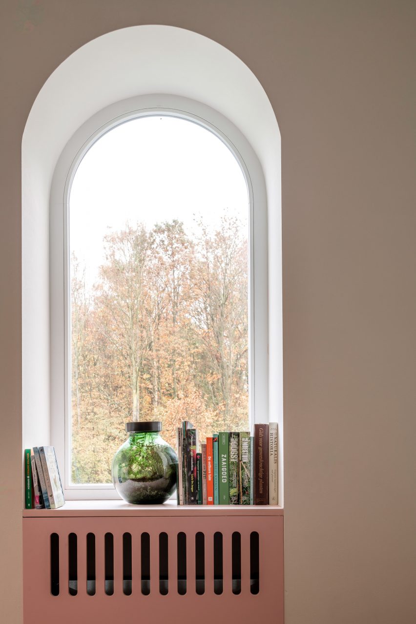 Sofie home extension and renovation in Belgium by Madam Architectuur