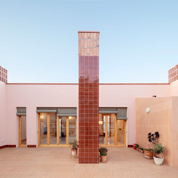 Churruca apartment block by Be Studio