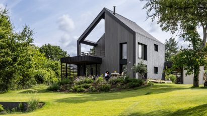 Moden A-frame residence in France