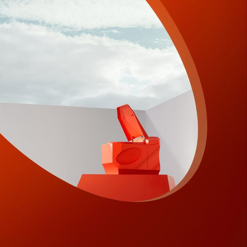 Toilet by Samuel Ross