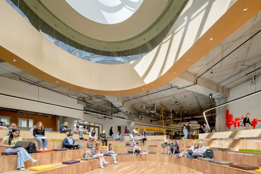 An interior atrium