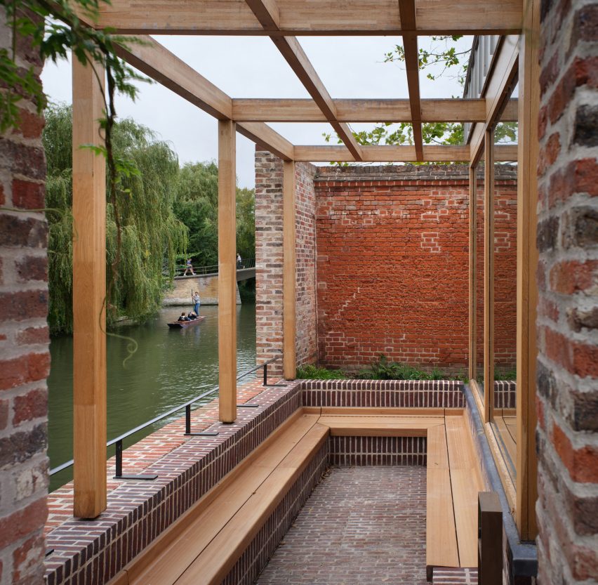 New River Wing, Clare College Old Court by Witherford Watson Mann