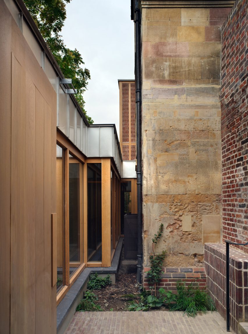 New River Wing, Clare College Old Court by Witherford Watson Mann