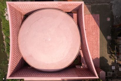 Birdseye of Zebun Nessa Mosque's dome and exterior wall