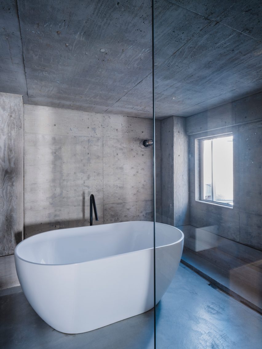 2700 by IGArchitects