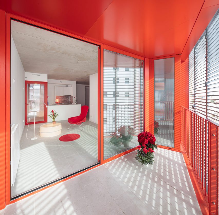 72 Social Housing Units by MIAS
