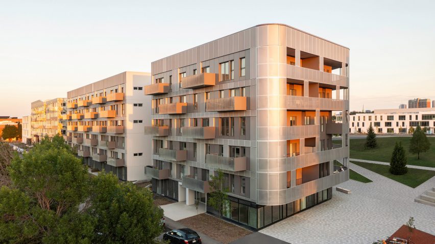 Montreal housing block with metal skin