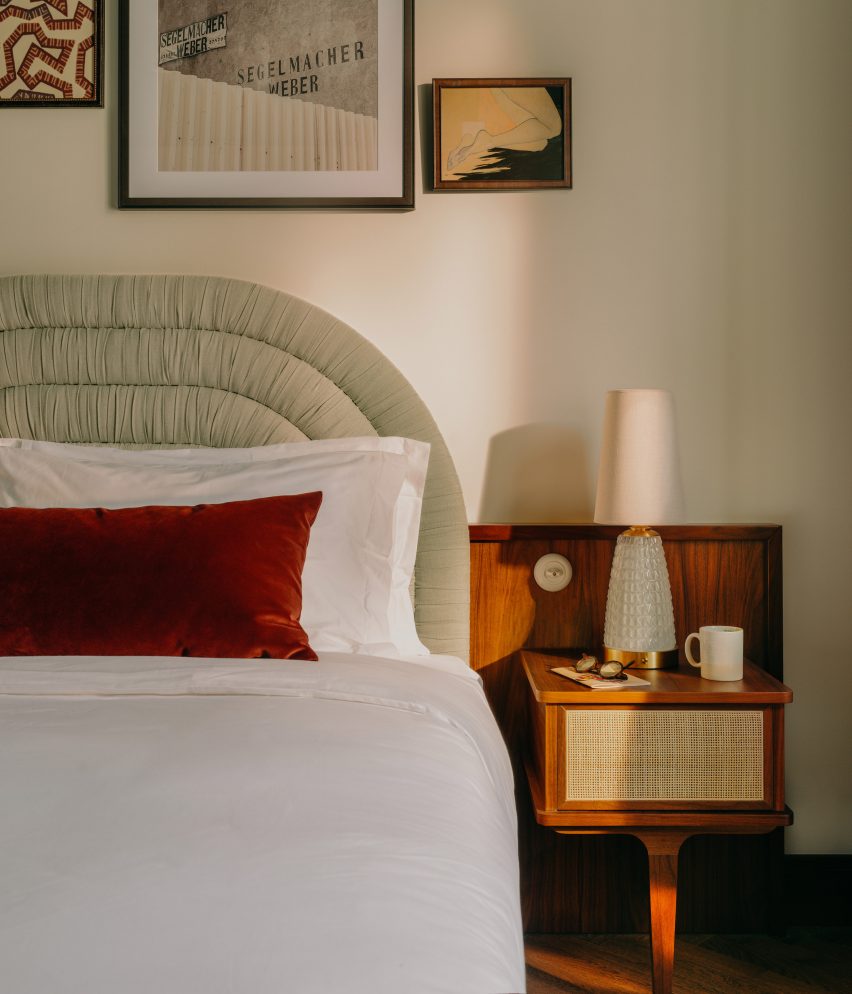 Aime Studios The Hoxton Vienna bedroom