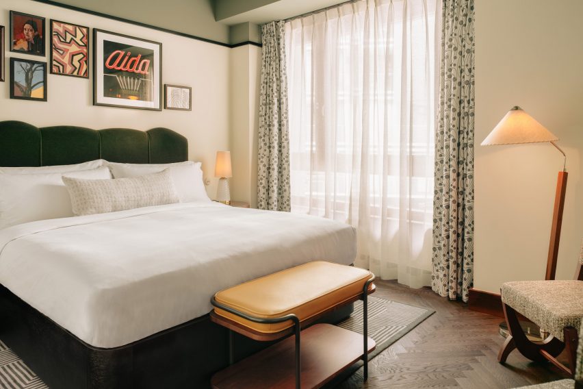Aime Studios The Hoxton Vienna bedroom