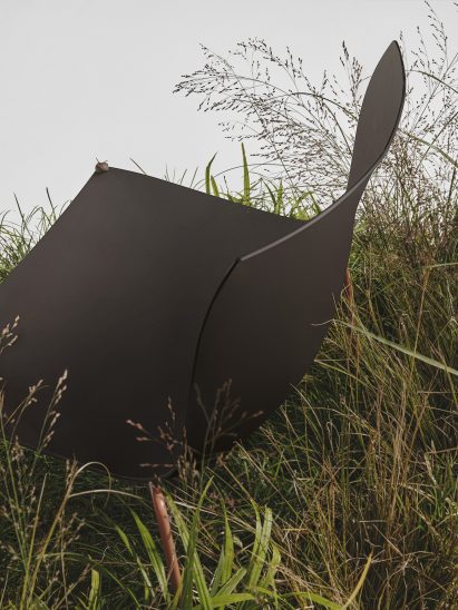 Catifa Carta chairs by Arper