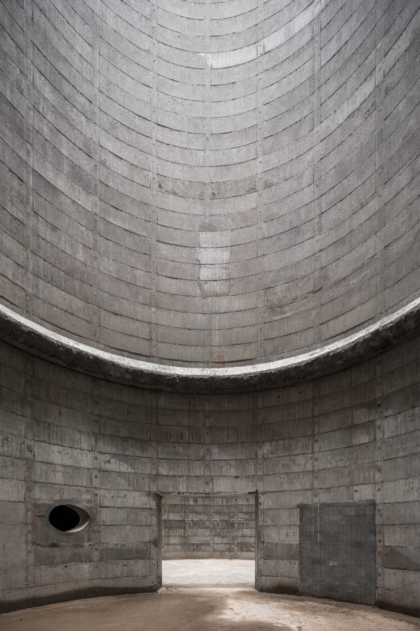 Bacalan Block by Colboc Sachet Architects