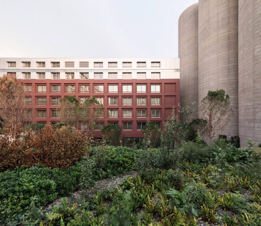 Bacalan Block by Colboc Sachet Architects