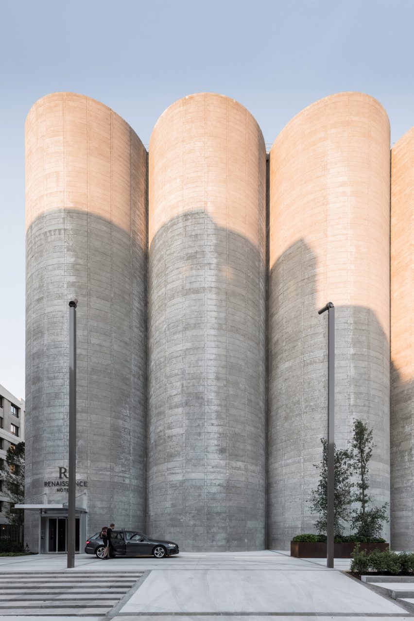 Bacalan Block by Colboc Sachet Architects