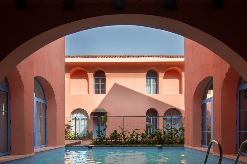 Baia Villas by Jugal Mistri Architects