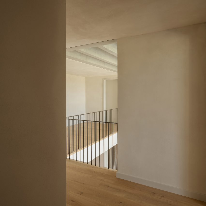 Bury Gate Farm by Sandy Rendel Architects