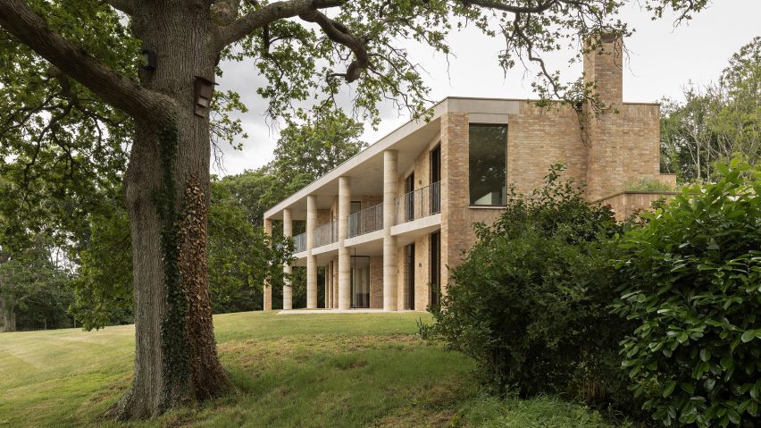 Bury Gate Farm by Sandy Rendel Architects